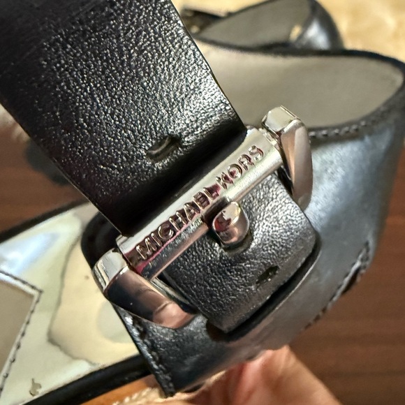 Michael Kors Black Leather Upper and Tan Wedge Sandals - Picture 9 of 10